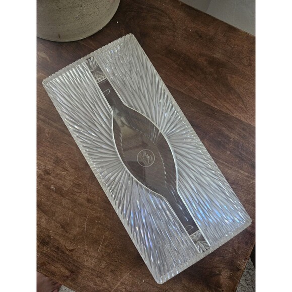 Lucite Tissue Box By Celebrity Clear Starburst Lucite Tissue Holder Retro - Picture 3 of 5